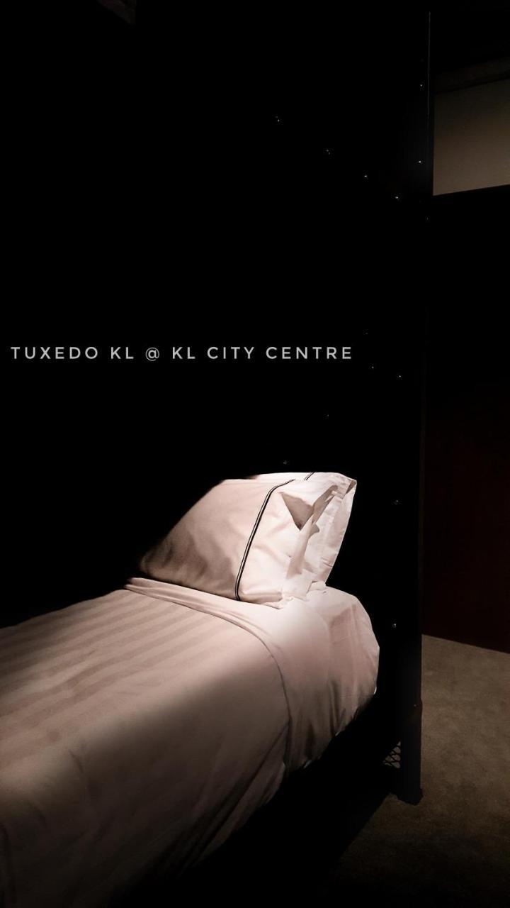 Tuxedo Kl No.1 Rooftop Pool W Skyscraper Views Hotel Kuala Lumpur Exterior foto